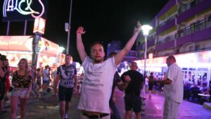 borrachos magaluf punta ballena