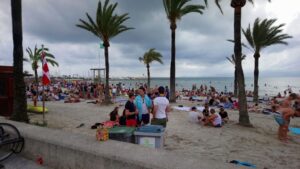 playa mal tiempo turistas