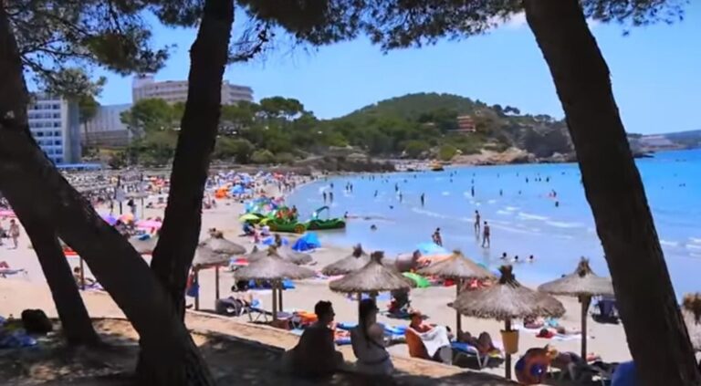 playa tora paguera peguera calvia