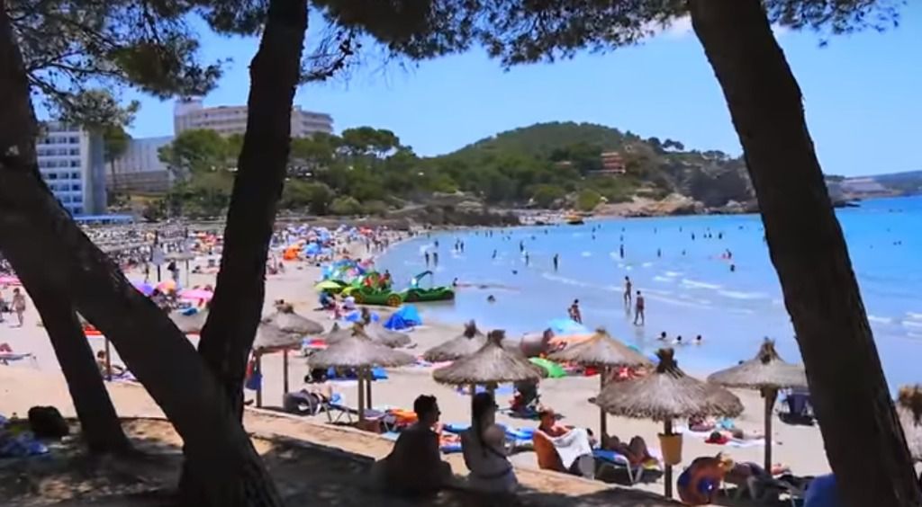 playa tora paguera peguera calvia