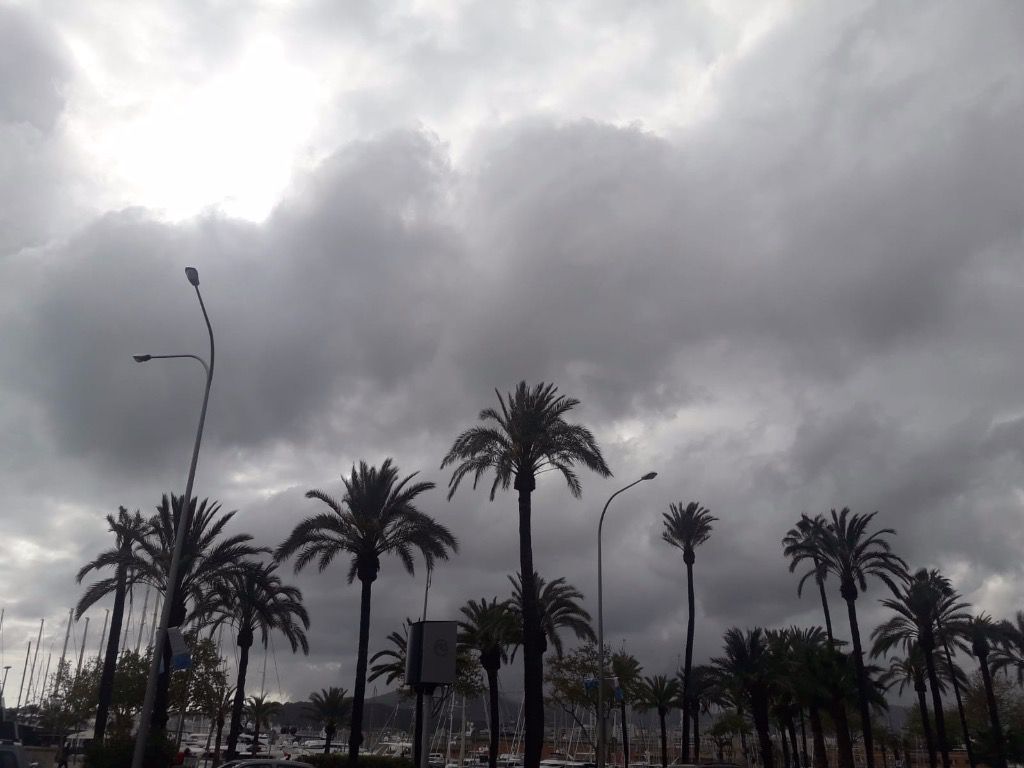 nubes, cielo nuboso