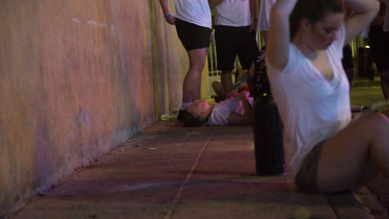 borrachos magaluf punta ballena