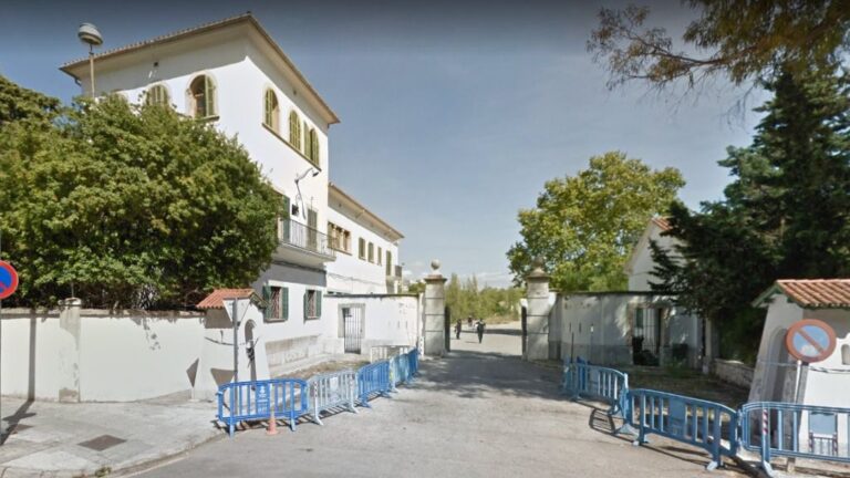 Son Busquets cuartel palma
