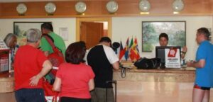 turistas recepci&oacute;n