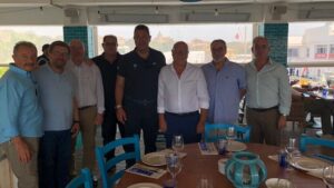 Vigilante Avivar homenaje