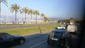 tiempo, despejado, sol, carretera, coches