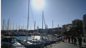 buen tiempo sol yates mar