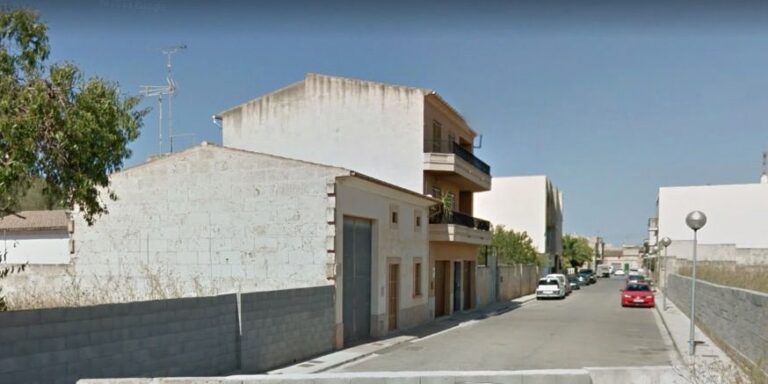 calle eivissa de campos