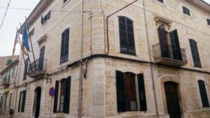 binissalem ayuntamiento