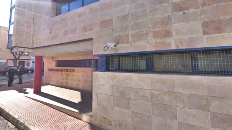 policia nacional ciutadella