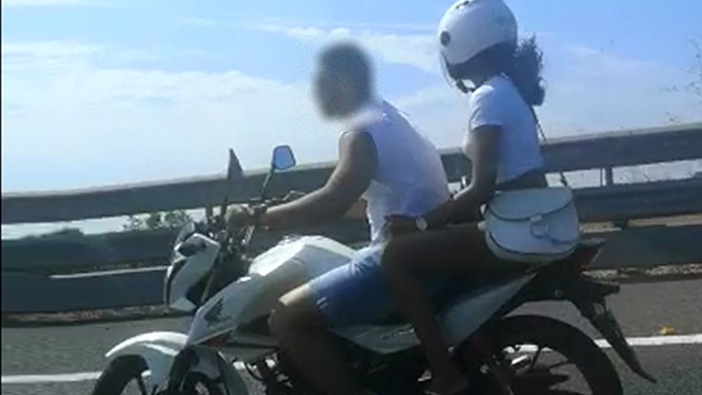 motorista sin casco