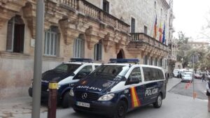 furgones policia TSJ