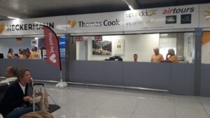 thomas cook aeropuerto