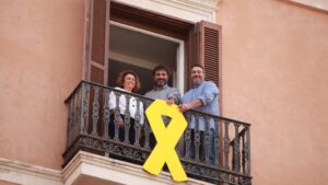lazo amarillo parlament