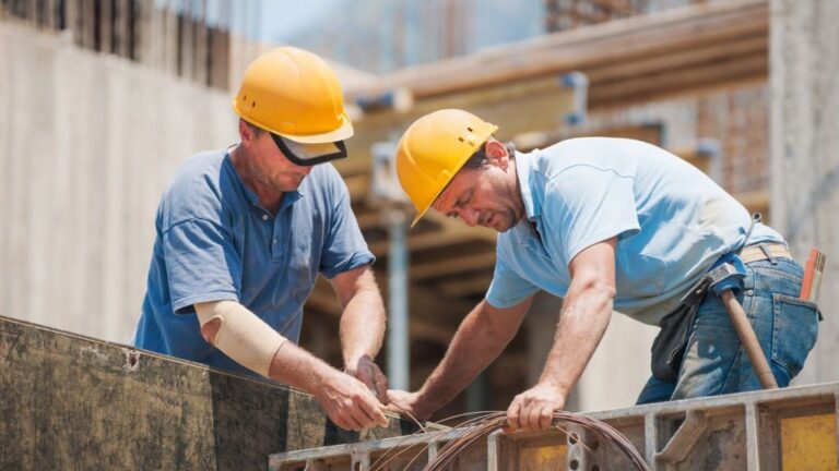 trabajadores construcción empleo