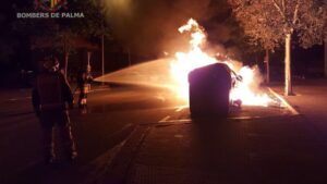 Incendio contenedores Palma