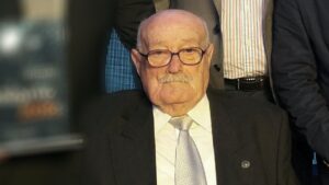 Ernesto Ram&oacute;n Fajarn&eacute;s