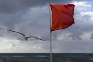 bandera roja playa
