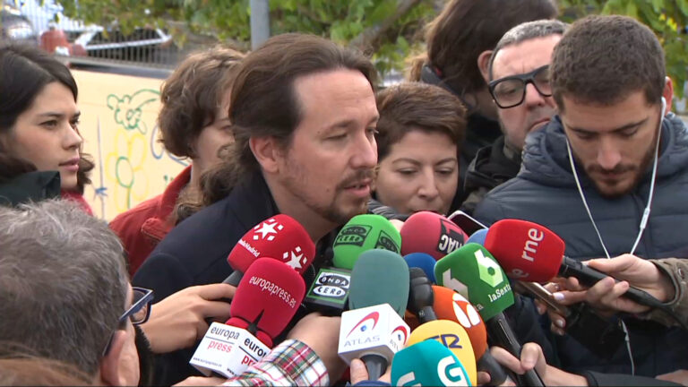 pablo iglesias vota 10N