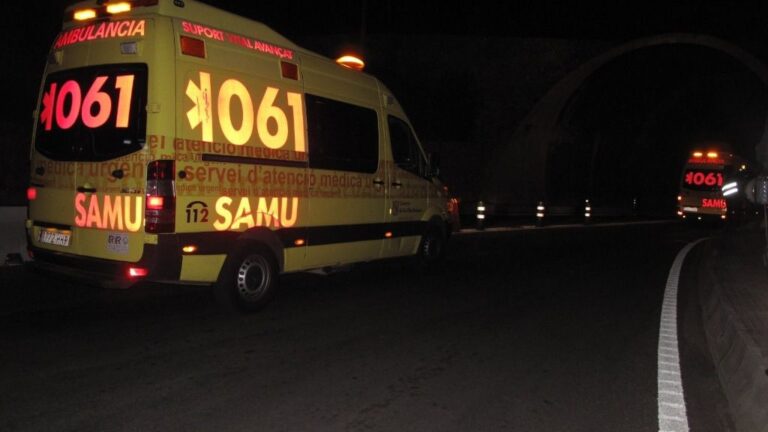 ambulancia noche