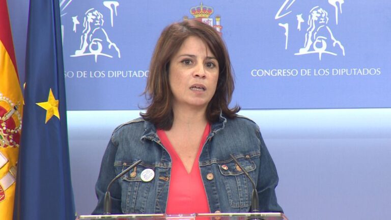 adriana lastra