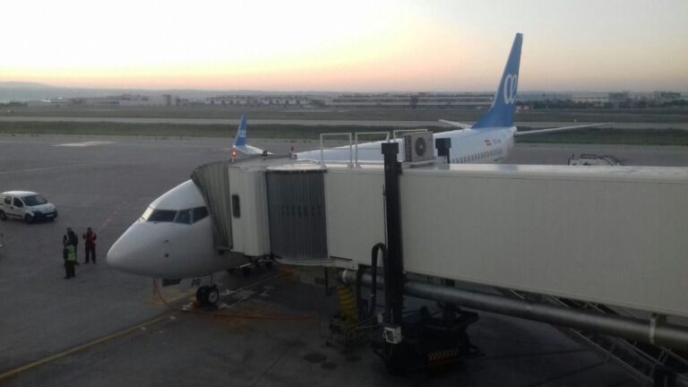 aeropuerto aviones