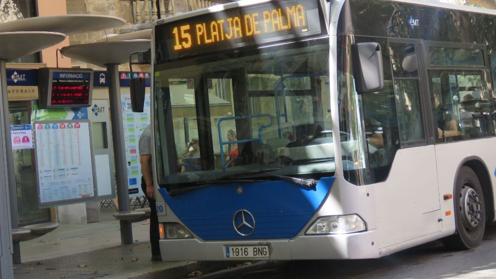 emt bus palma linea 15