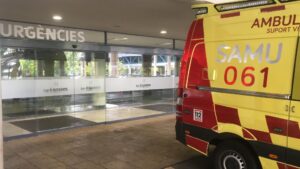 ambulancia 061 espases