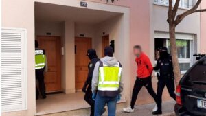 operaci&oacute;n policial