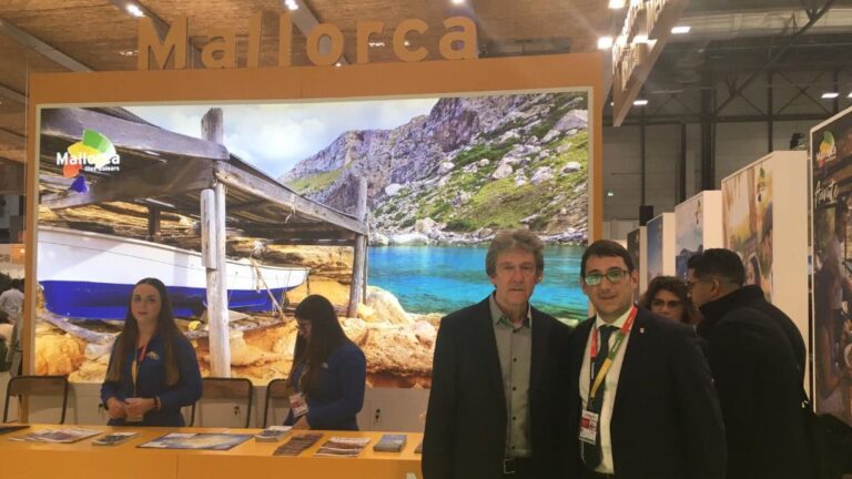 fitur 2020