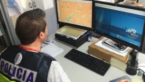 Polic&iacute;a Nacional