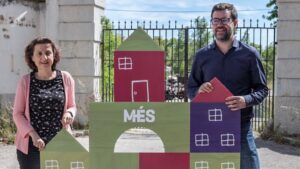 M&eacute;s Fina Santiago y Noguera