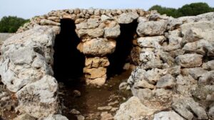 cova des moro mallorca