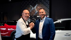 Tomeu Candetey y Pedro Llin&aacute;s