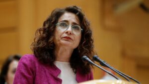 ministra montero hacienda