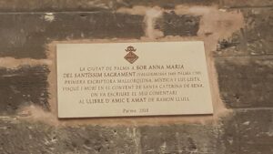 placa a la escritora Anna Maria del Sant&iacute;ssim Sagrament