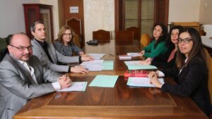 Pereda, en primer plano a la derecha