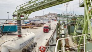 puerto ibiza mercancias