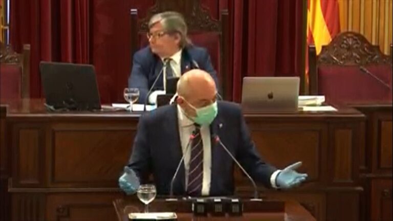 rodriguez vox mascarilla