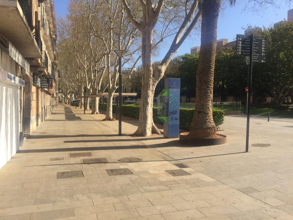 calle vacia