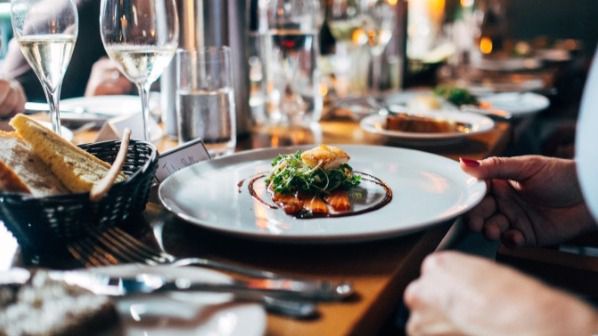 restaurante plato comida hosteleria