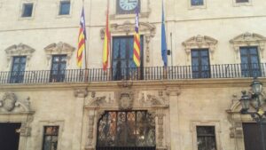 fachada ayuntamiento palma cort