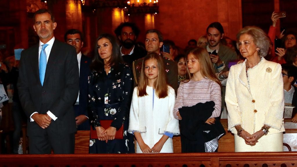 Misa Pascua Familia Real Casa Real