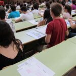 estudiantes examenes