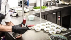 Sa Creu Nova cocinero trabajador cocina