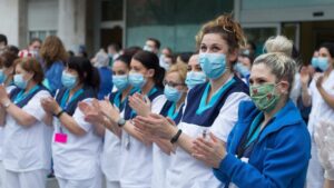 sanitarios aplausos coronavirus