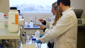 uib ibsalud laboratorio cubetas uniforme