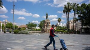 coronavirus-hombre-carrito-mascarilla