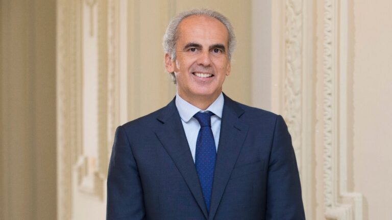 Enrique Ruiz Escudero
