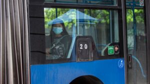 coronavirus-mascarilla-autobus-emt